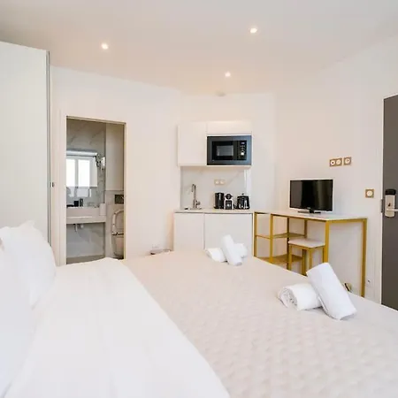 Luxurious With Stylish Design And Comfort - 104 *