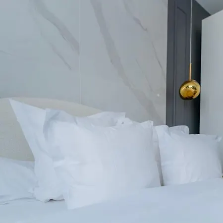 Luxurious With Stylish Design And Comfort - 104 * Paris