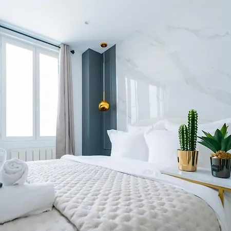 Luxurious With Stylish Design And Comfort - 104 París